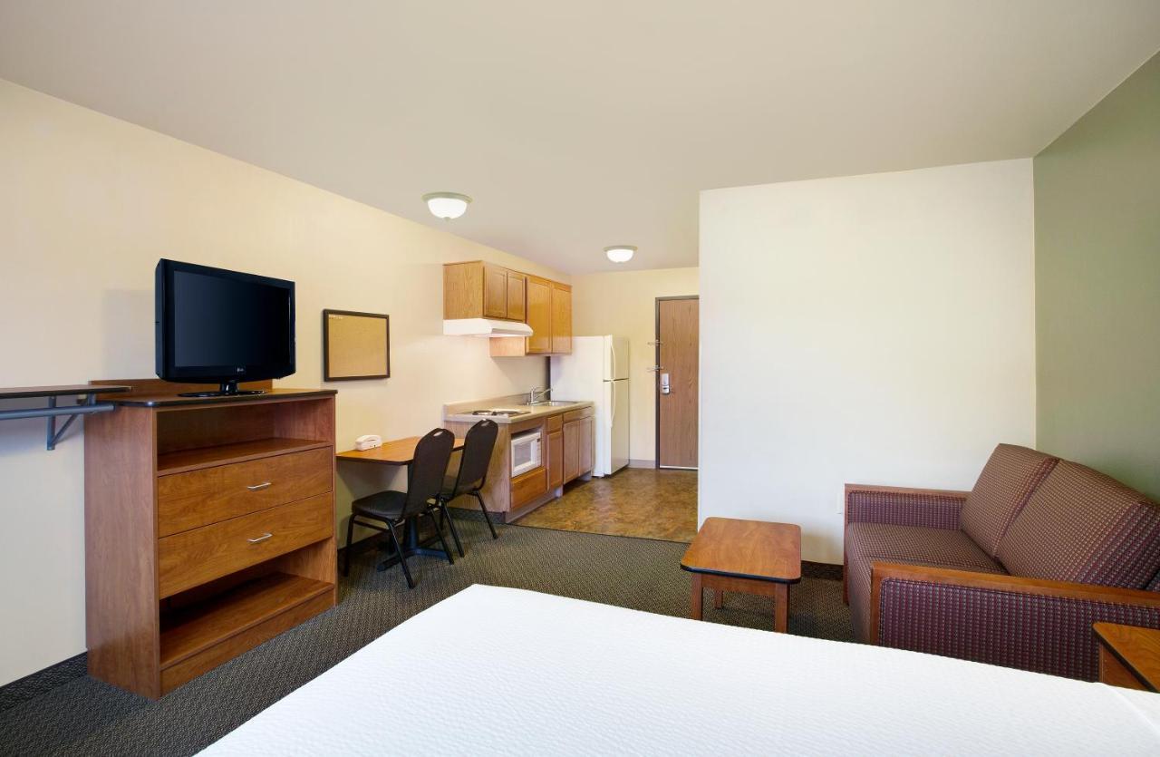 Woodspring Suites Washington Dc Andrews Afb แคมป์สปริงส์ ภายนอก รูปภาพ
